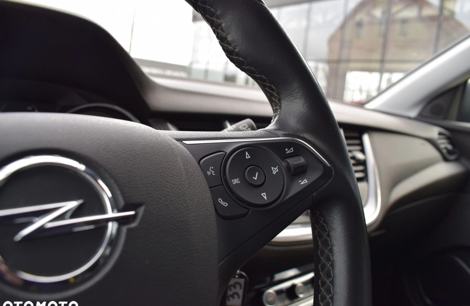 Opel Grandland X cena 69900 przebieg: 47600, rok produkcji 2018 z Stawiszyn małe 497